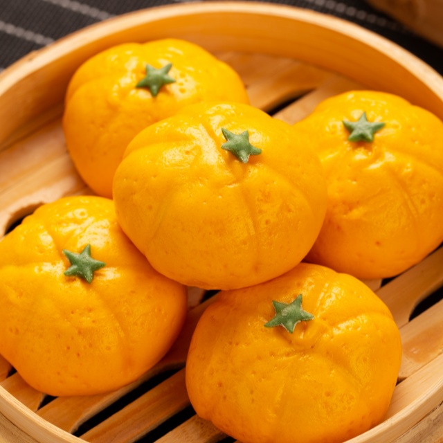 Orange Shaped Bun